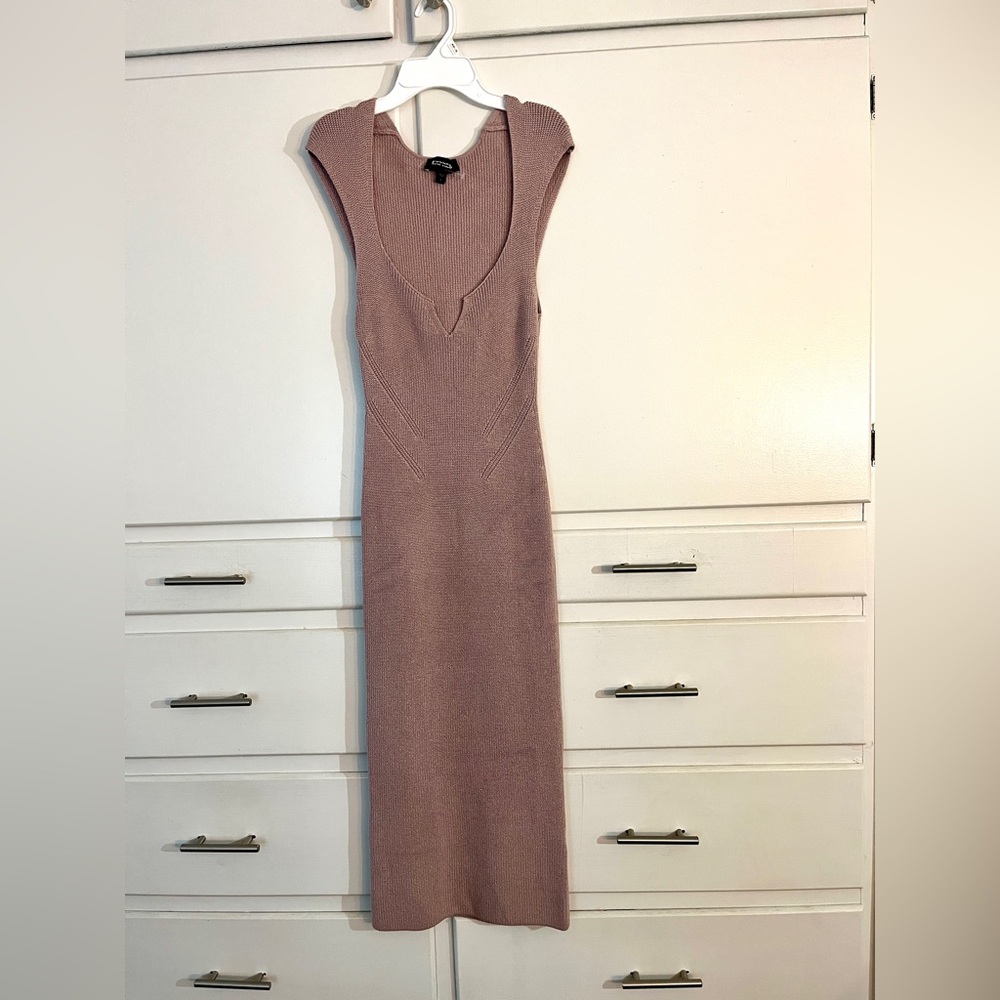 Express knit dress in dusty pink size small